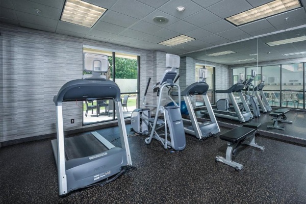 Courtyard by Marriott Bangor image 19