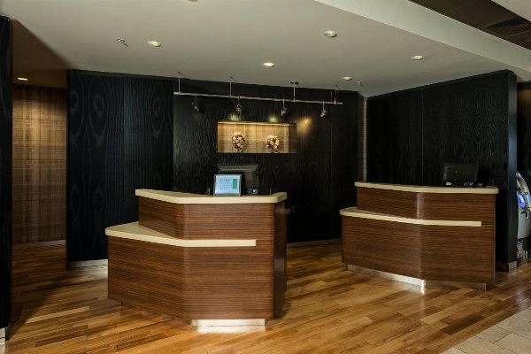 Courtyard by Marriott Bangor image 3